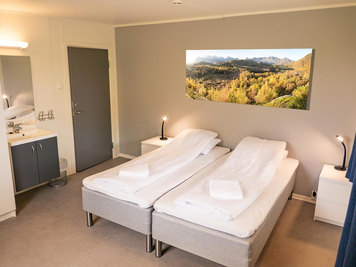 Lofoten Sommerhotell Og